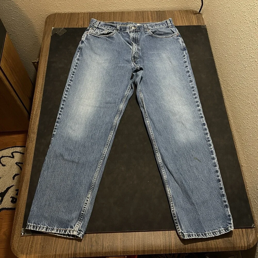 Vintage Levi’s 550 Levi 90s Denim Jeans 36x30 Relaxed Fit Tapered Leg USA Made